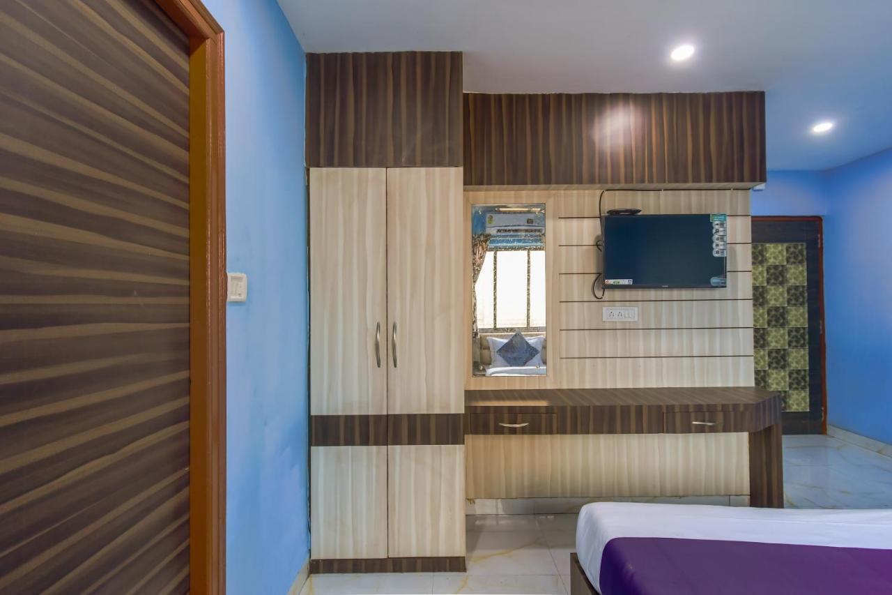 Hotel Blue Abedin Kalkutta Exterior foto